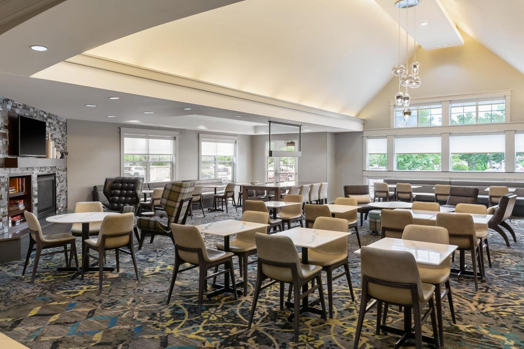 Residence Inn By Marriott Madison West/Middleton Dış mekan fotoğraf
